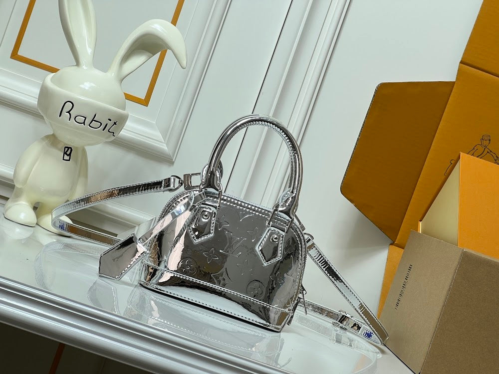 Dragons Bags ln Luxury Bag --77803