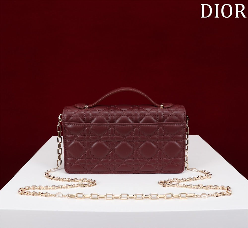 Dragons BagsDiorn Luxury Bag --116230