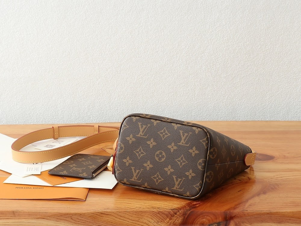 Dragons Bags ln Luxury Bag --97263