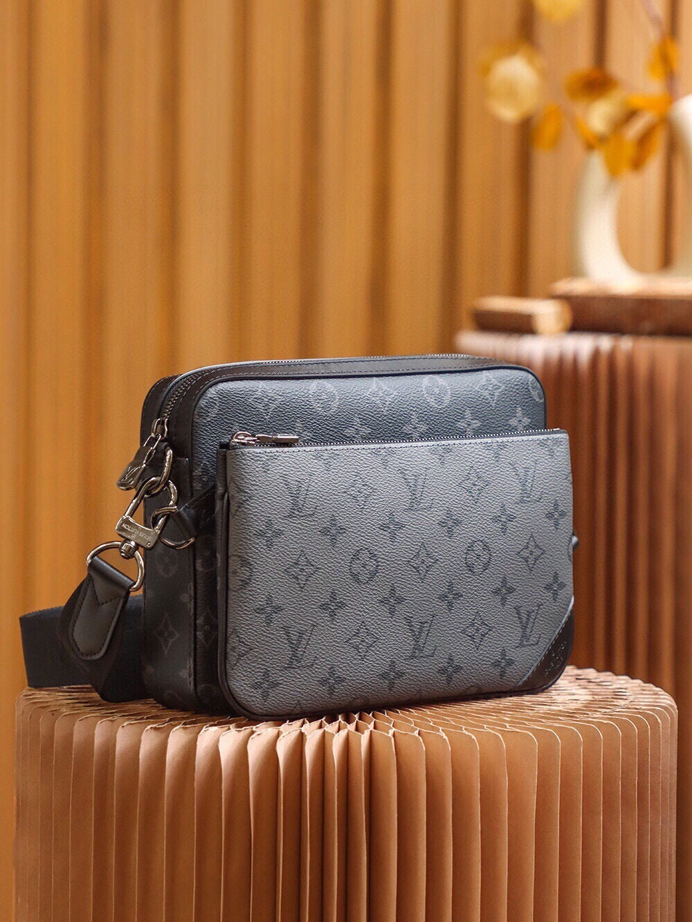 Dragons Bags ln Luxury Bag --71618