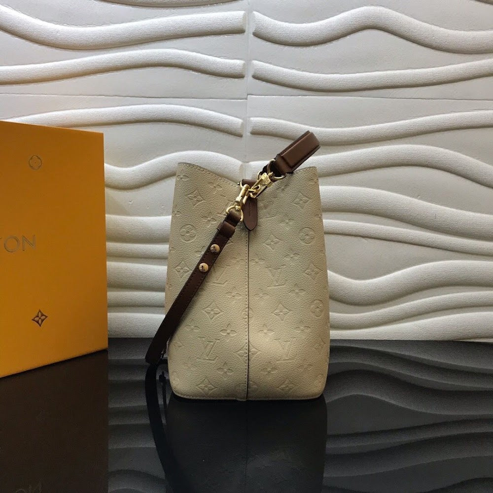 Dragons Bags ln Luxury Bag --59047