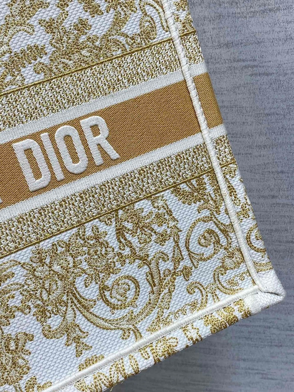 Dragons BagsDiorn Luxury Bag --115463