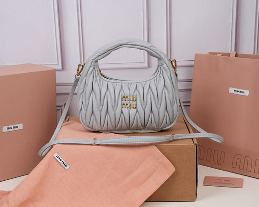 Dragons Bags Miun Miun Luxury Bag --122504