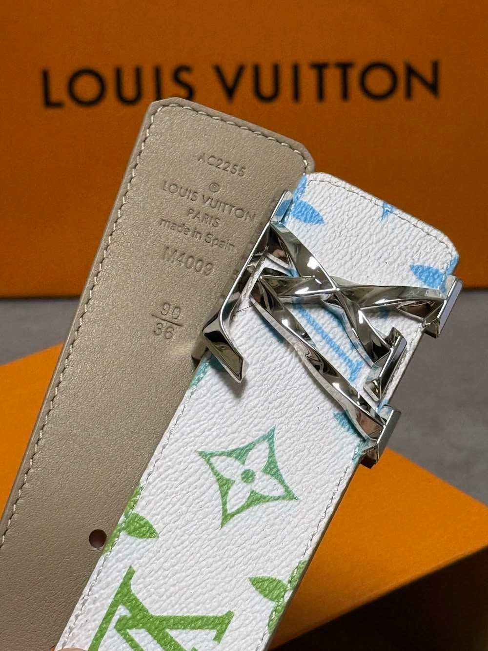 Dragons Bags ln Luxury Belt --109549