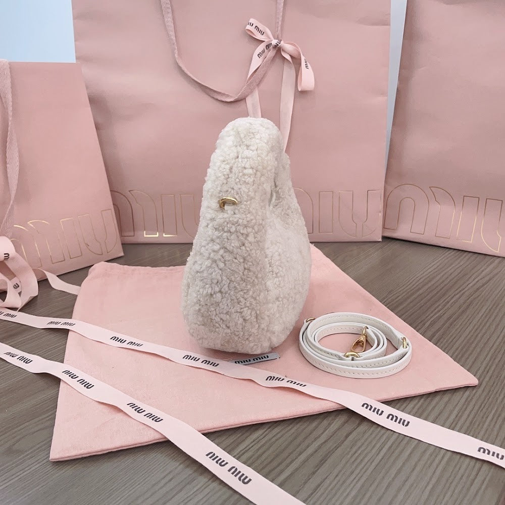 Dragons Bags Miun Miun Luxury Bag --123066