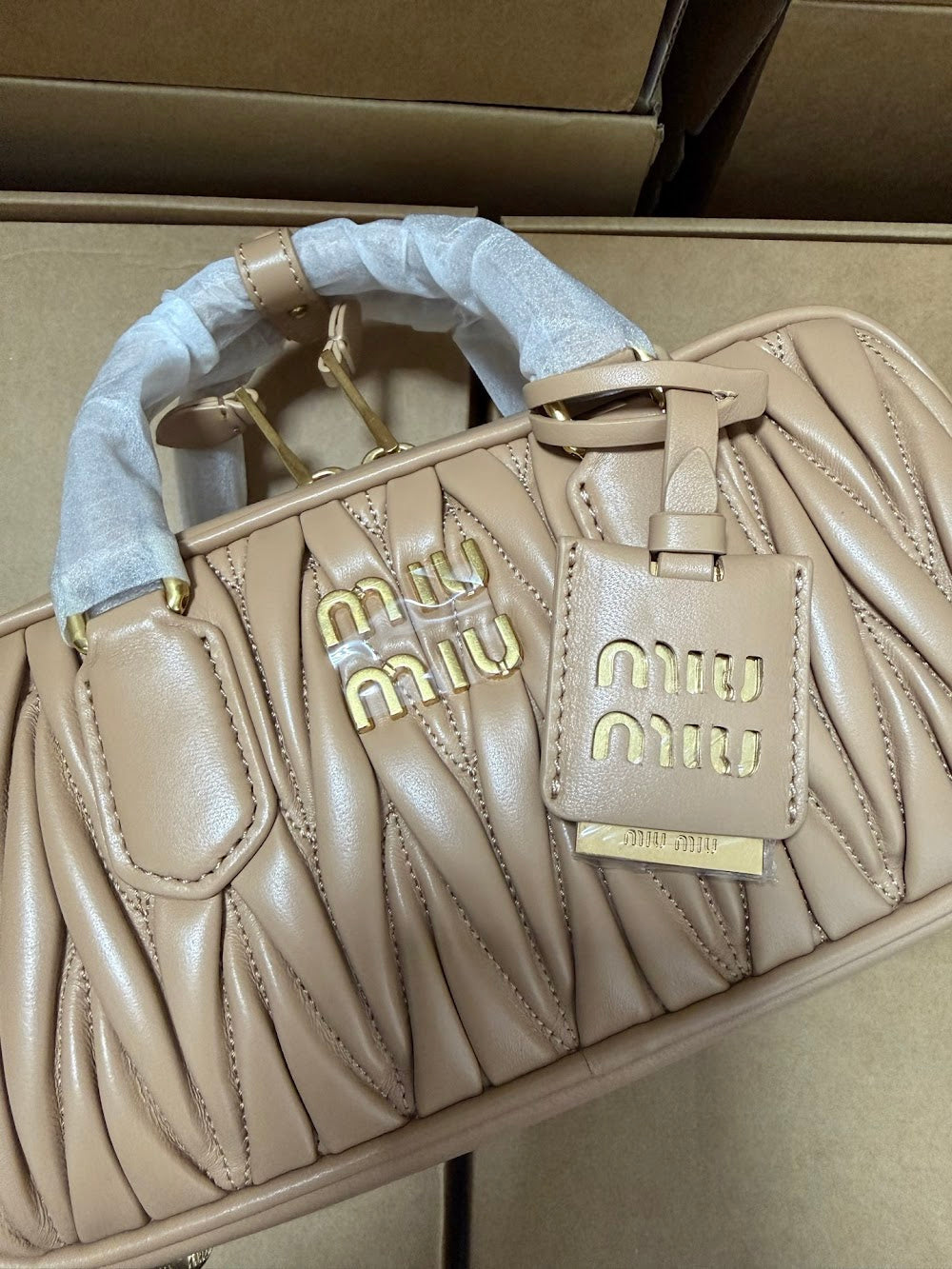 Dragons Bags Miun Miun Luxury Bag --122759