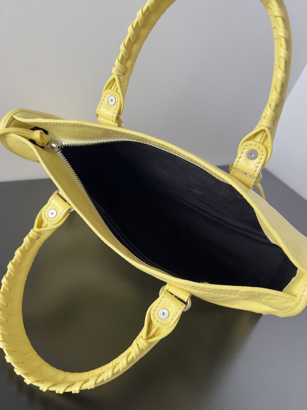 Dragons Bags Balenciaga Luxury Bag --111552