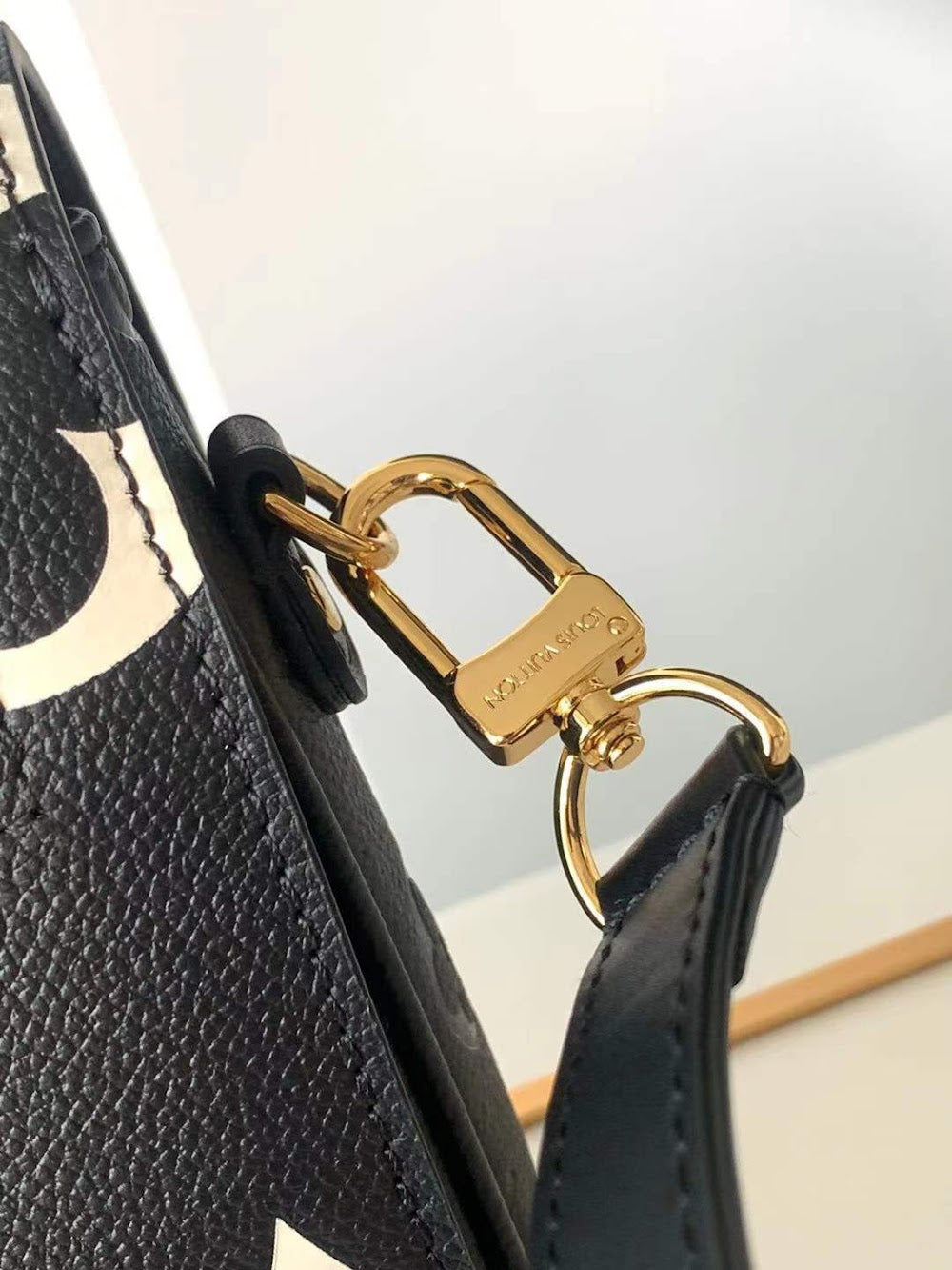 Dragons Bags ln Luxury Bag --58073