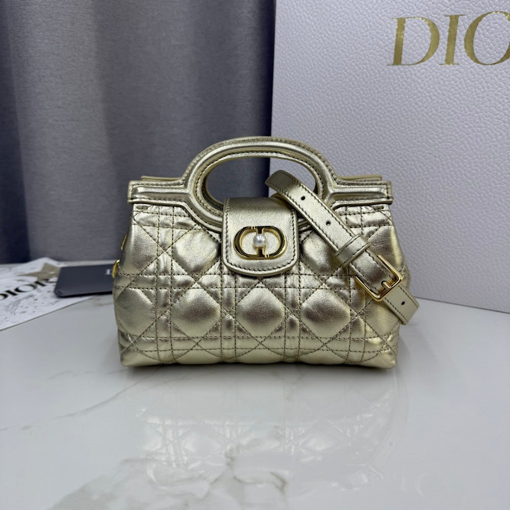 Dragons BagsDiorn Luxury Bag --116102