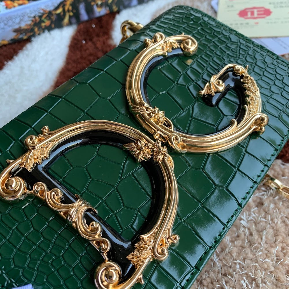 new-luxury-designer-bags-nm16962