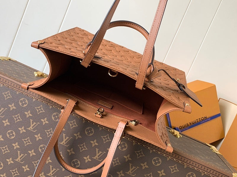 Dragons Bags ln Luxury Bag --81676