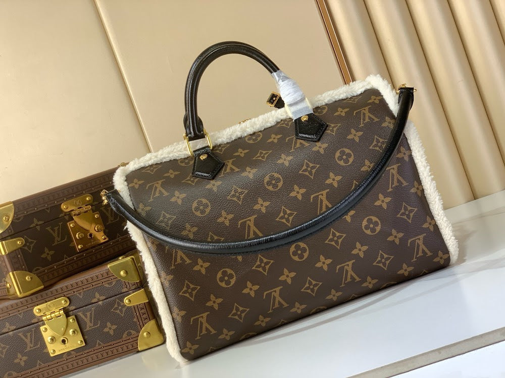 Dragons Bags ln Luxury Bag --97620