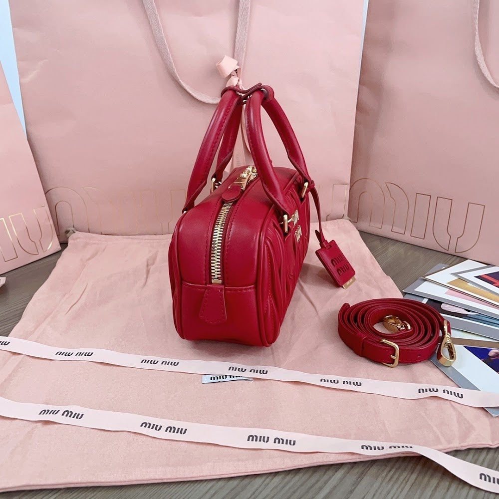 Dragons Bags Miun Miun Luxury Bag --122479
