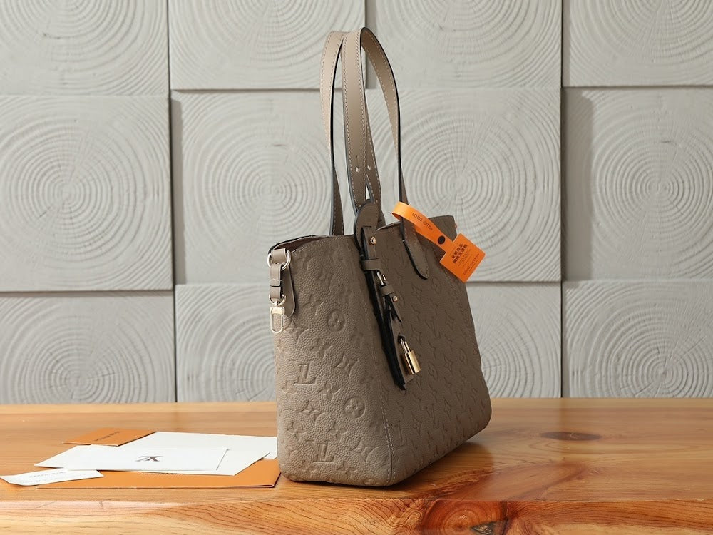 Dragons Bags ln Luxury Bag --97279