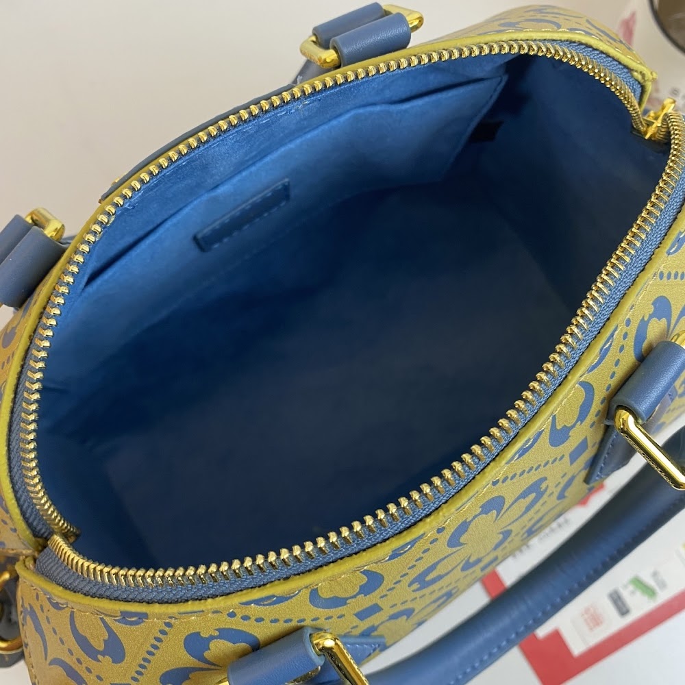 Dragons Bags ln Luxury Bag --77692