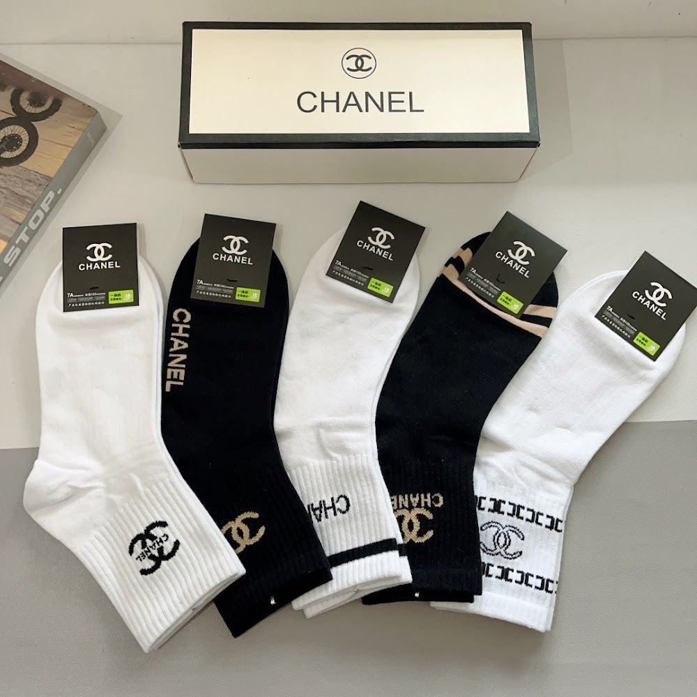 Dragons Bags Premium Luxury Socks --97761