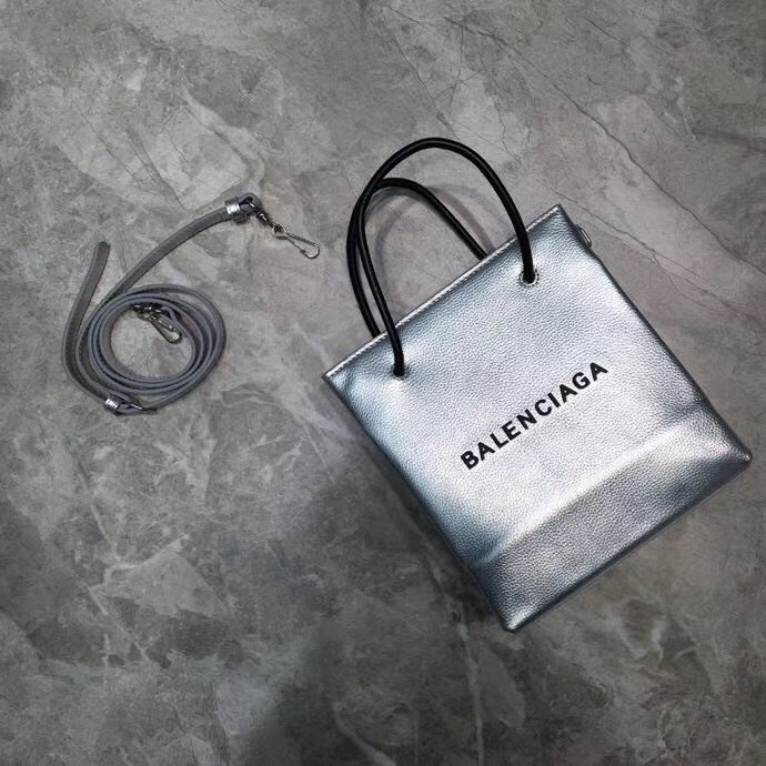 new-luxury-designer-bags-nm21642