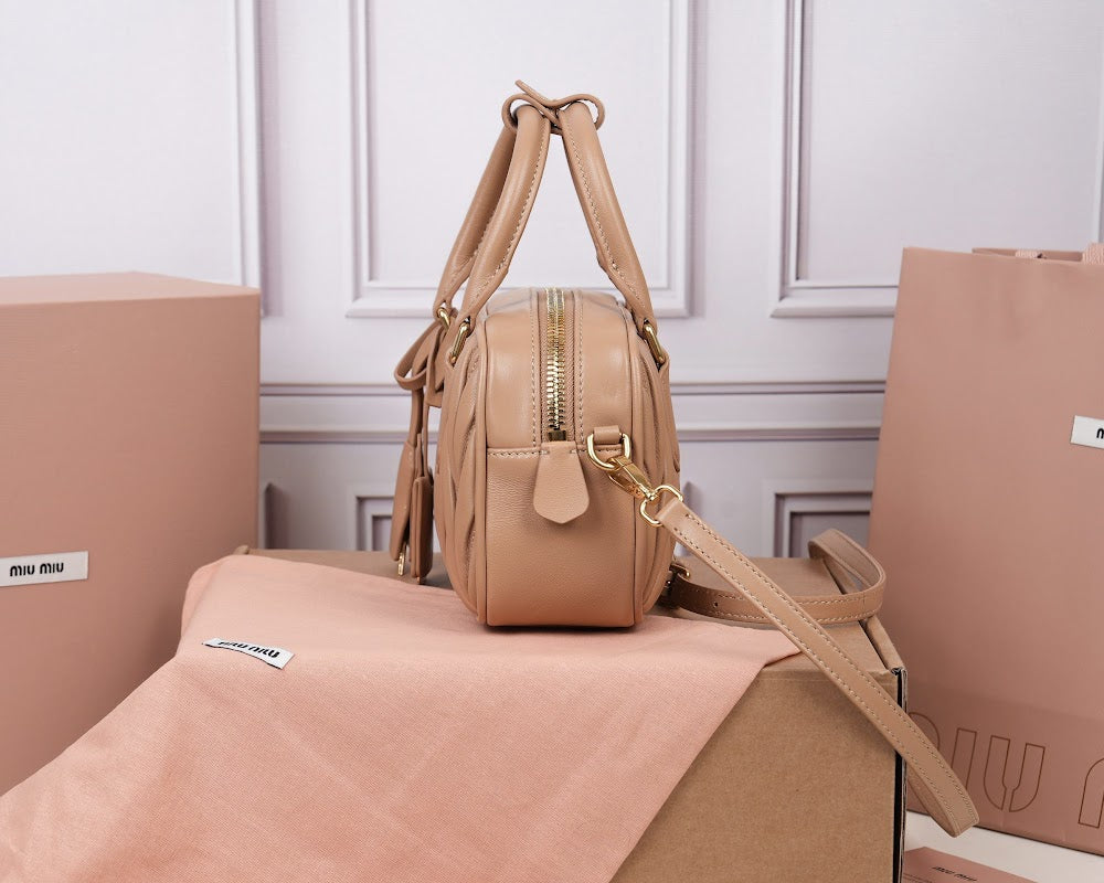 Dragons Bags Miun Miun Luxury Bag --122513