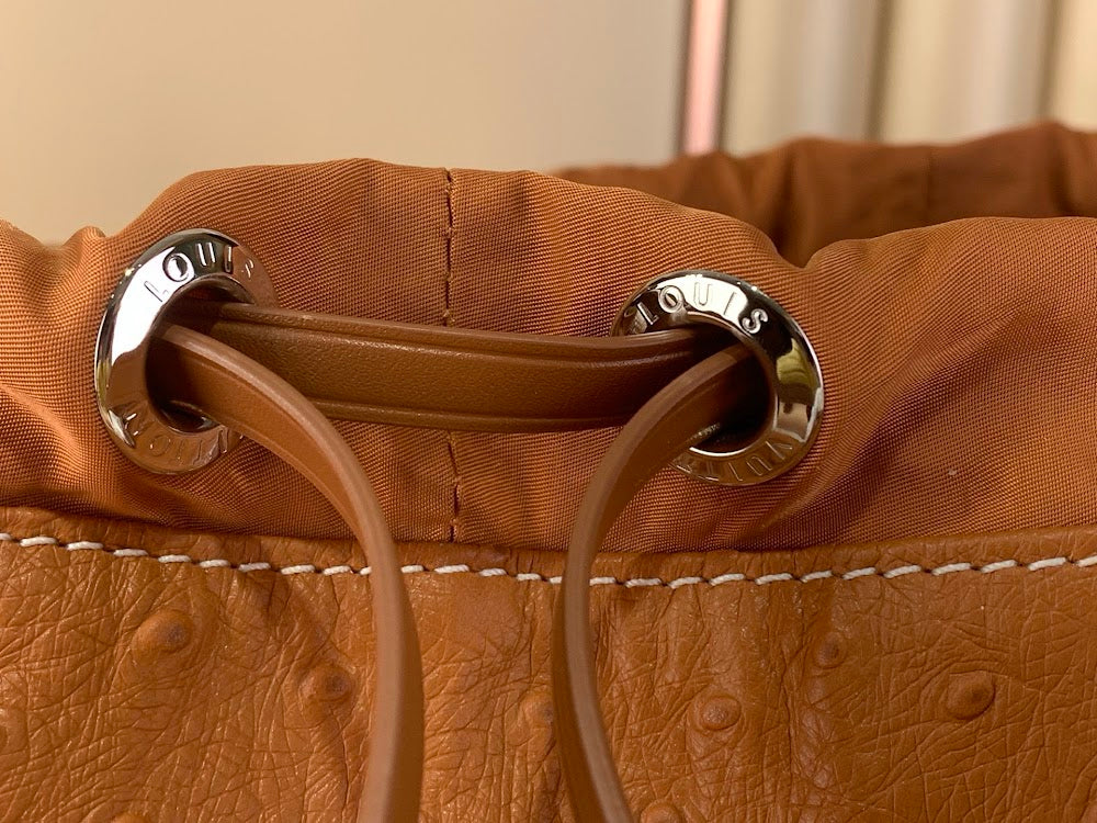 Dragons Bags ln Luxury Bag --63102