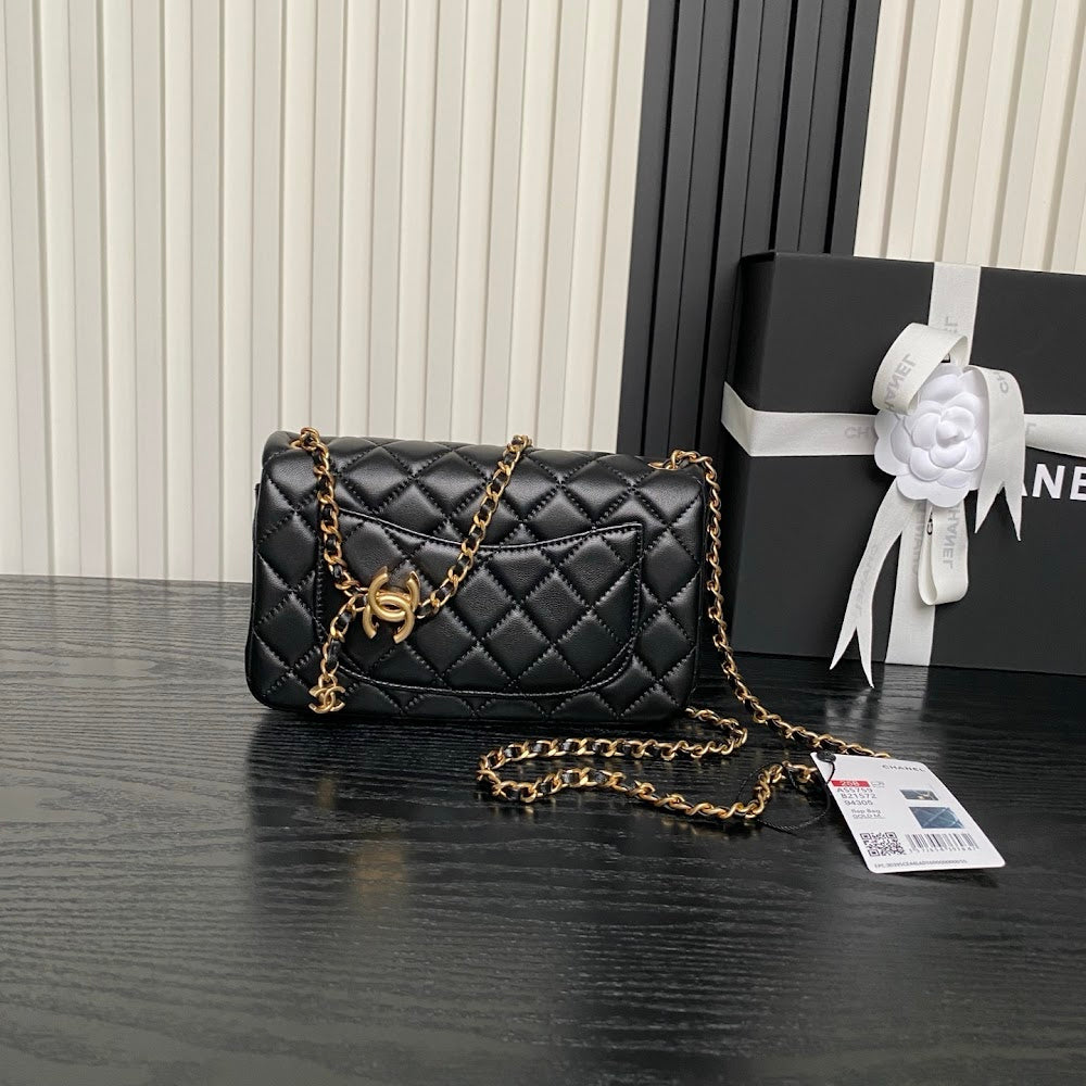 new-luxury-designer-bags-nm9958