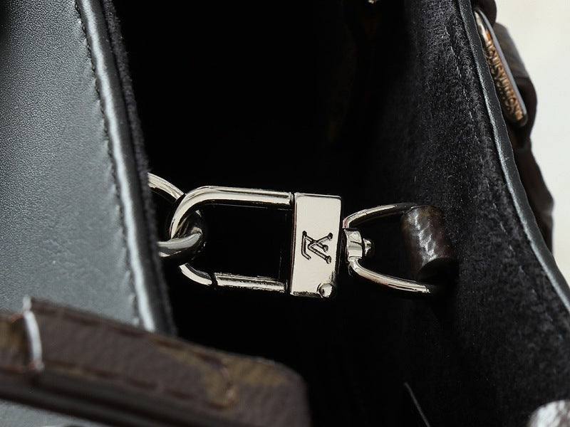 Dragons Bags ln Luxury Bag --78654