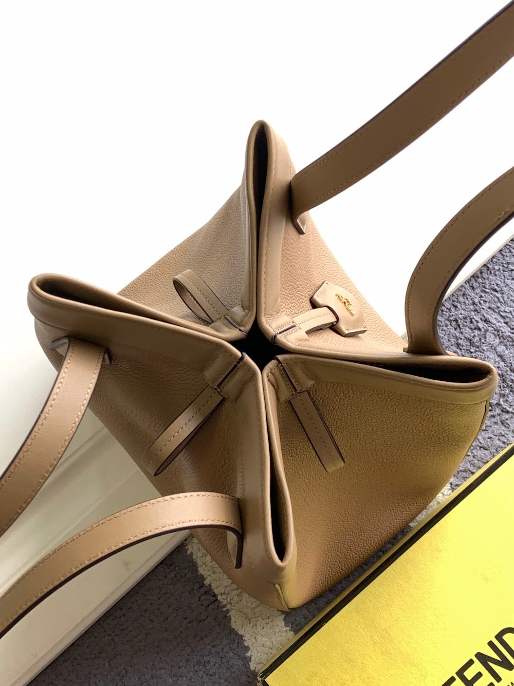 new-designer-premium-bags-nm15177