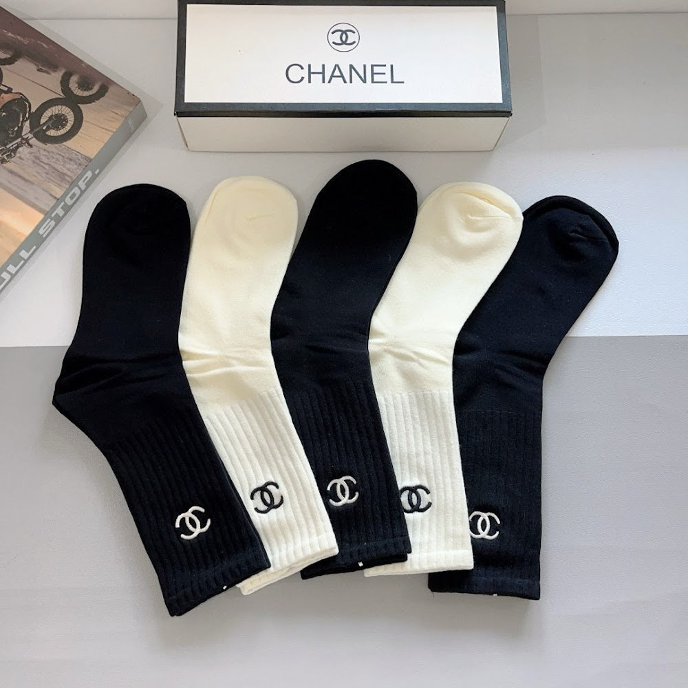 Dragons Bags Premium Luxury Socks --98211