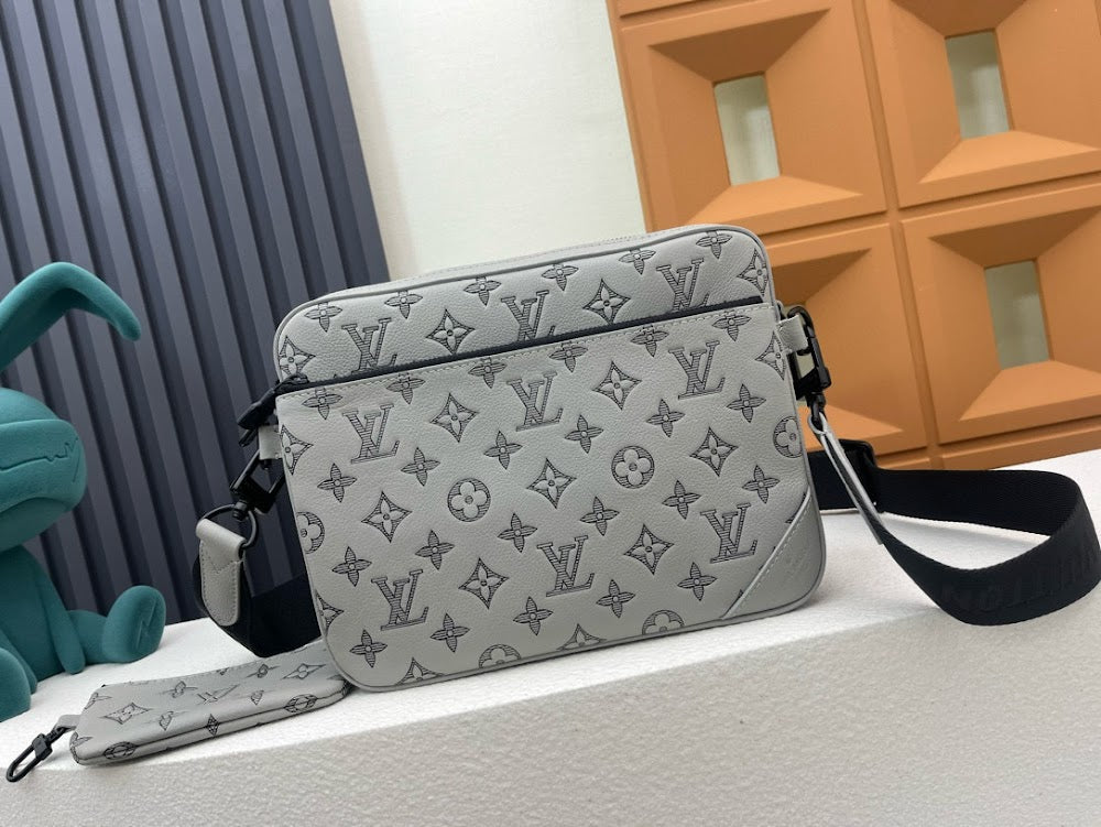 Dragons Bags ln Luxury Bag --70931