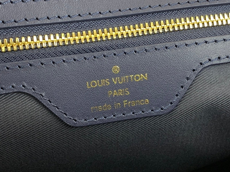 Dragons Bags ln Luxury Bag --61870