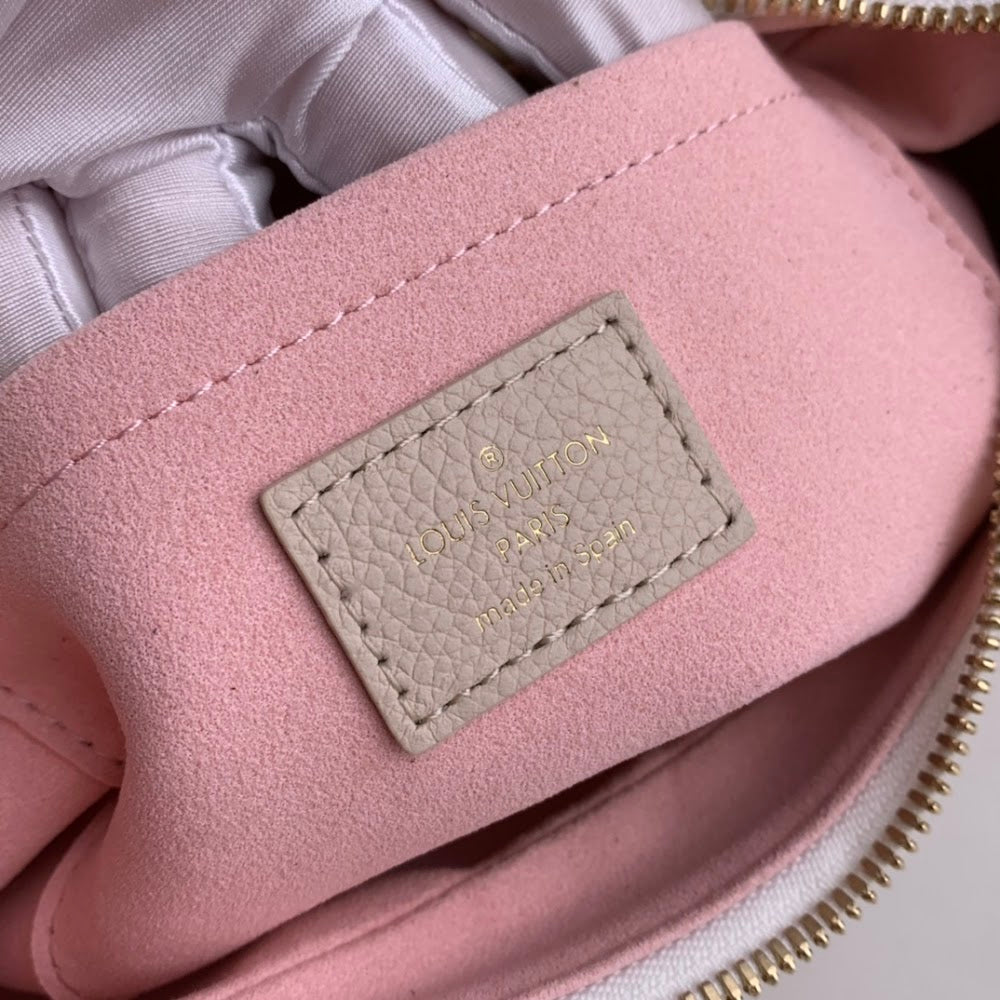Dragons Bags ln Luxury Bag --67333