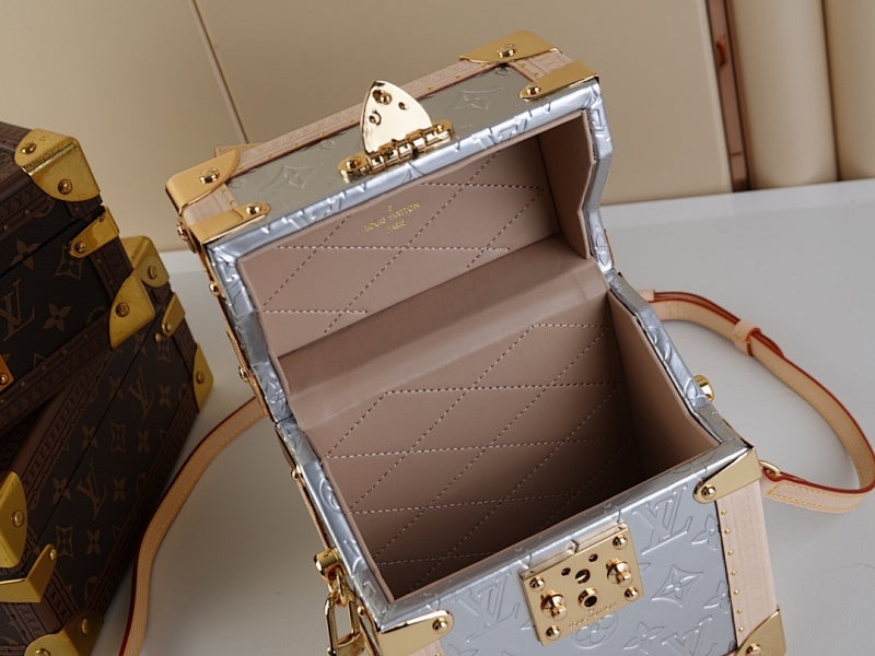 Dragons Bags ln Luxury Bag --67656