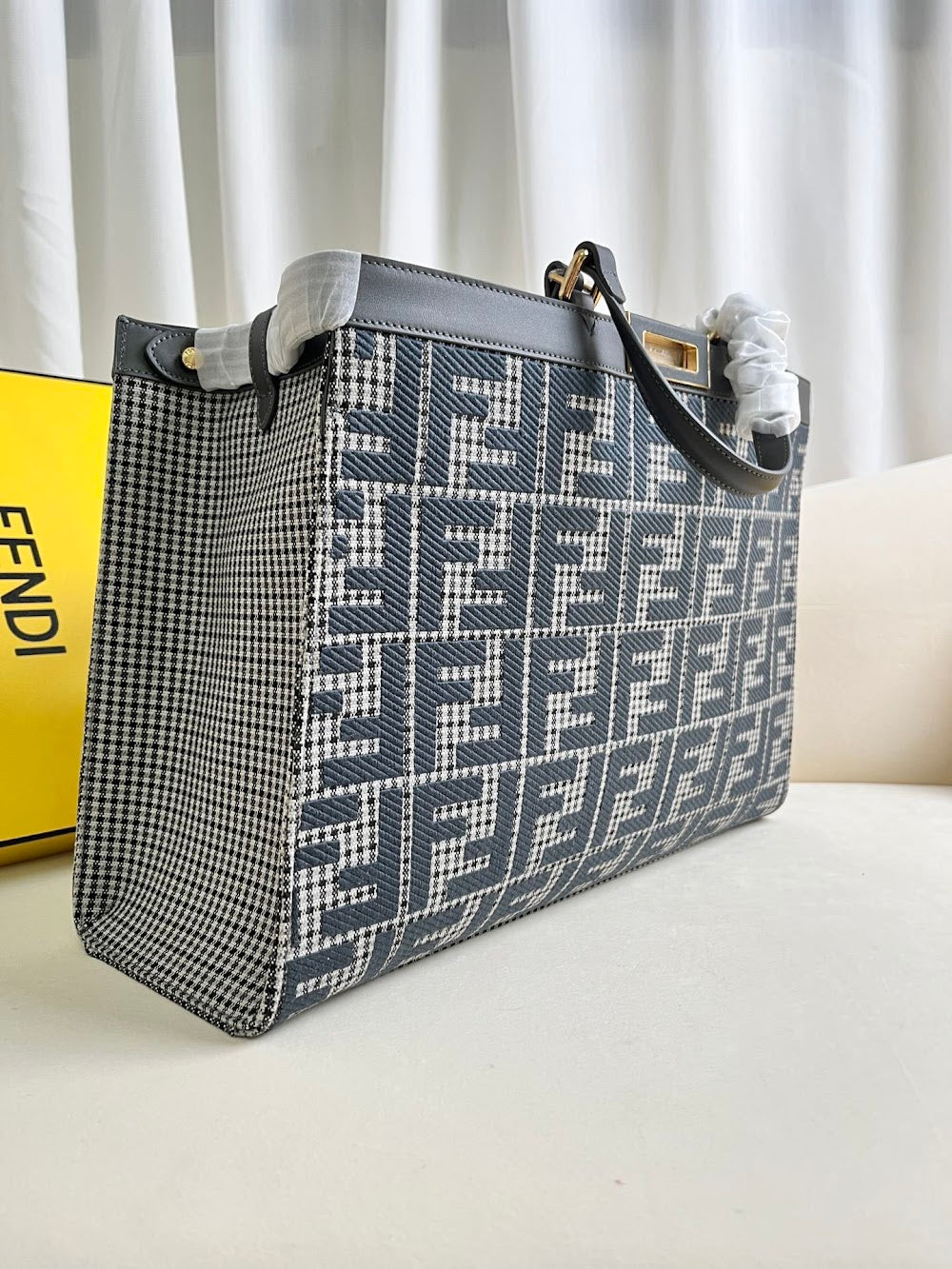 new-designer-premium-bags-nm15628