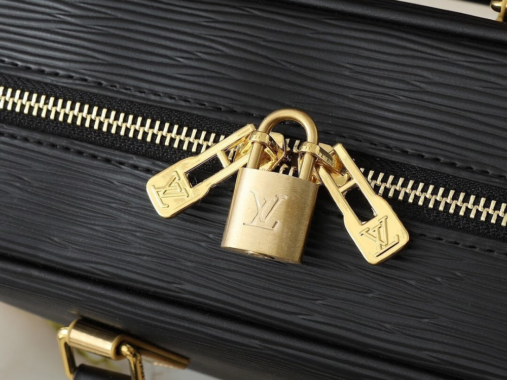 Dragons Bags ln Luxury Bag --76497