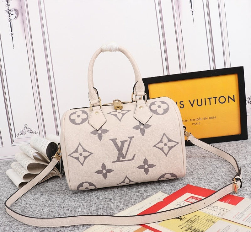 Dragons Bags ln Luxury Bag --78164
