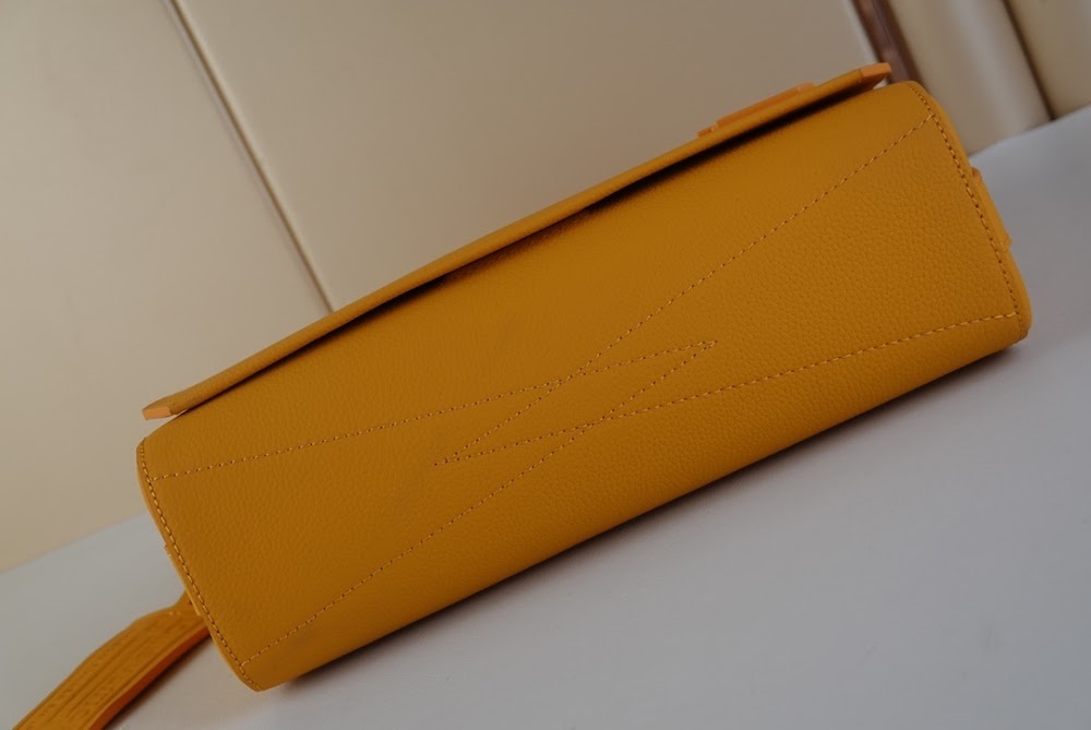 Dragons Bags ln Luxury Bag --61322