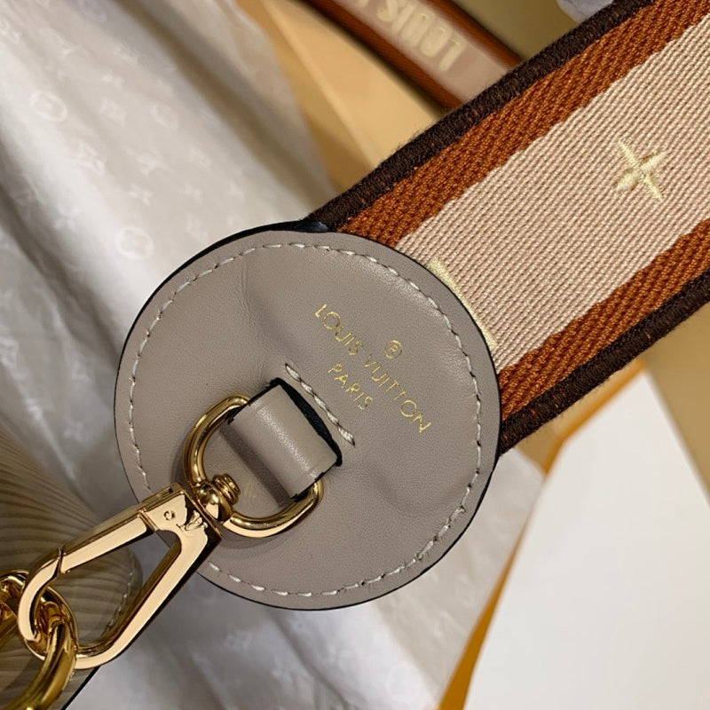 Dragons Bags ln Luxury Bag --59239