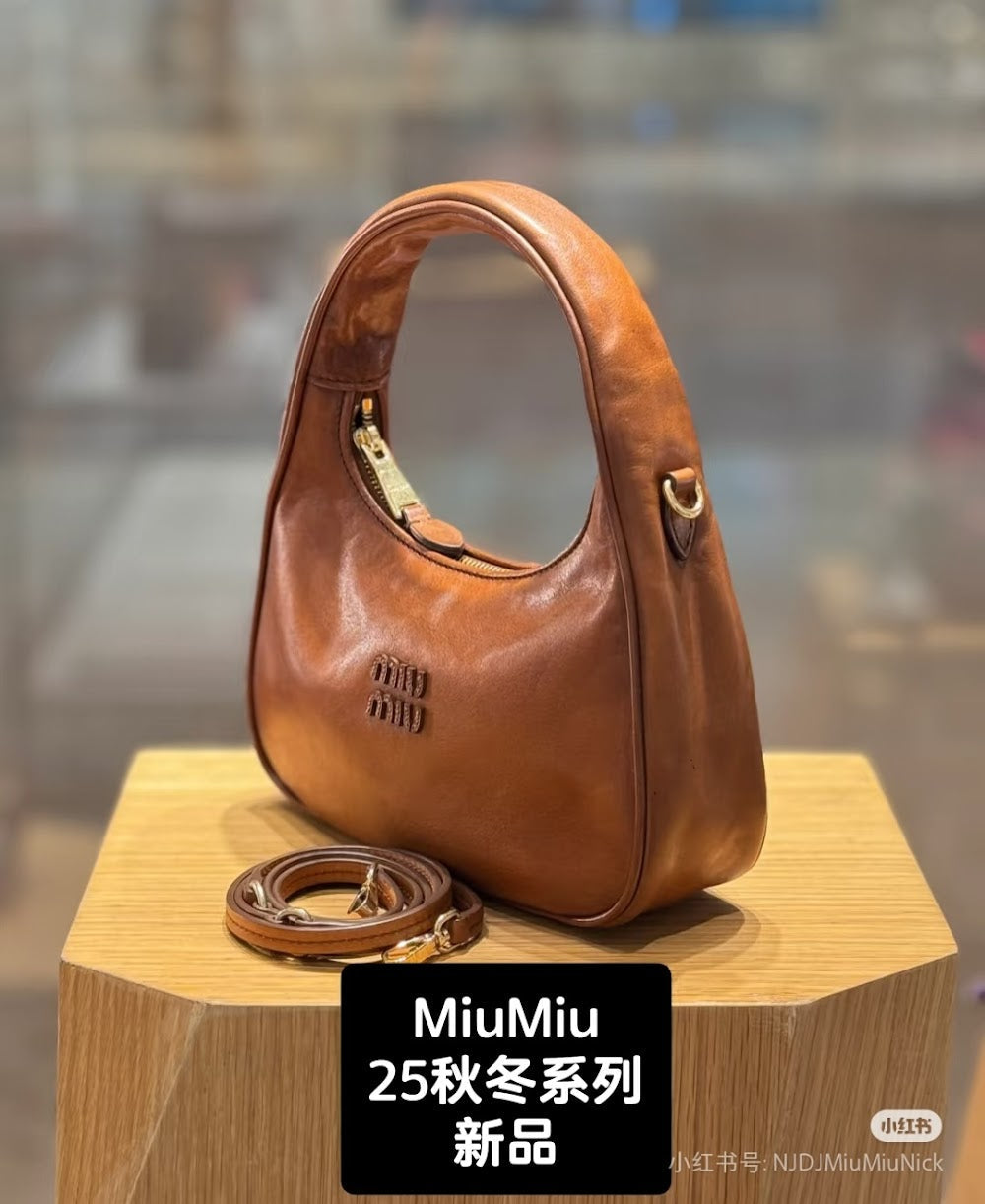 Dragons Bags Miun Miun Luxury Bag --123704