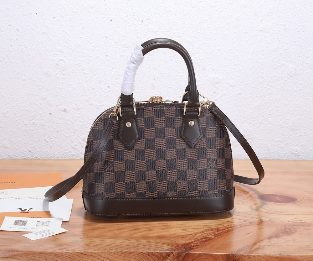 Dragons Bags ln Luxury Bag --97246