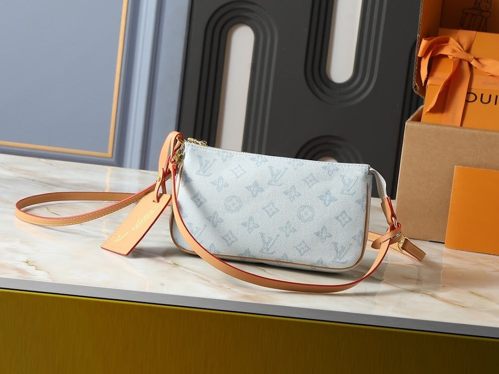 Dragons Bags ln Luxury Bag --77785