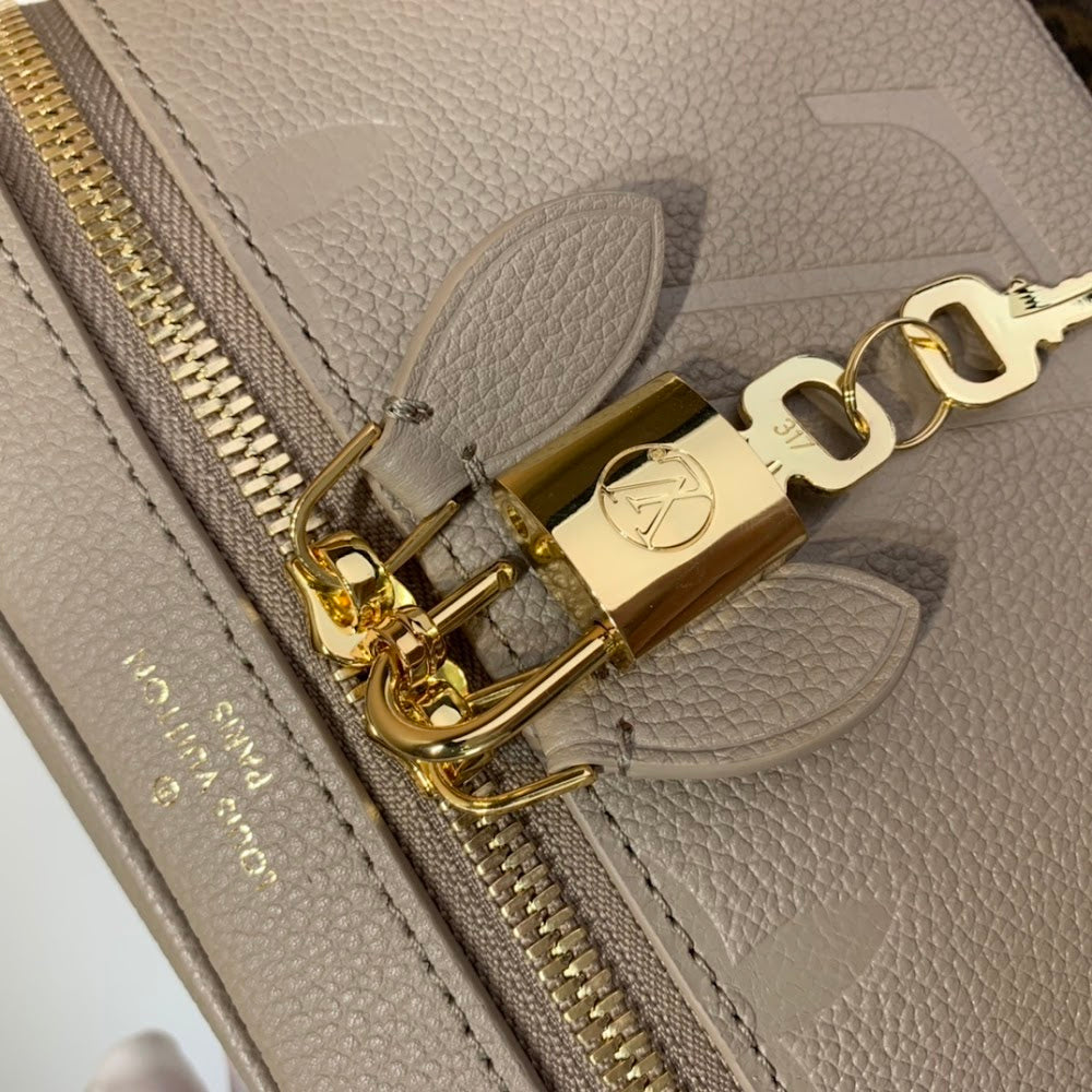 Dragons Bags ln Luxury Bag --59403