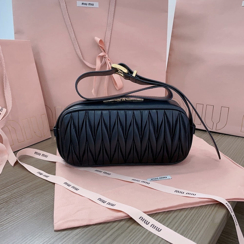 Dragons Bags Miun Miun Luxury Bag --123264