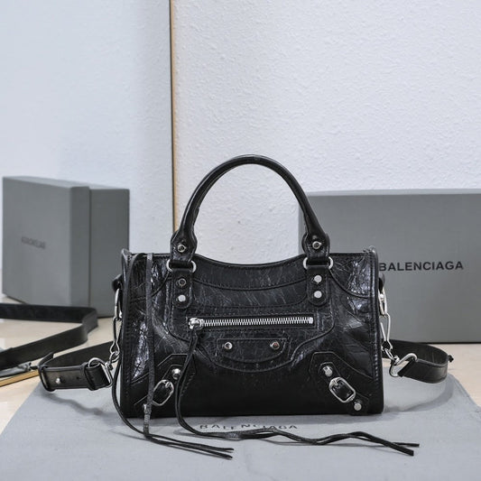 Dragons Bags Balenciaga Luxury Bag --111884