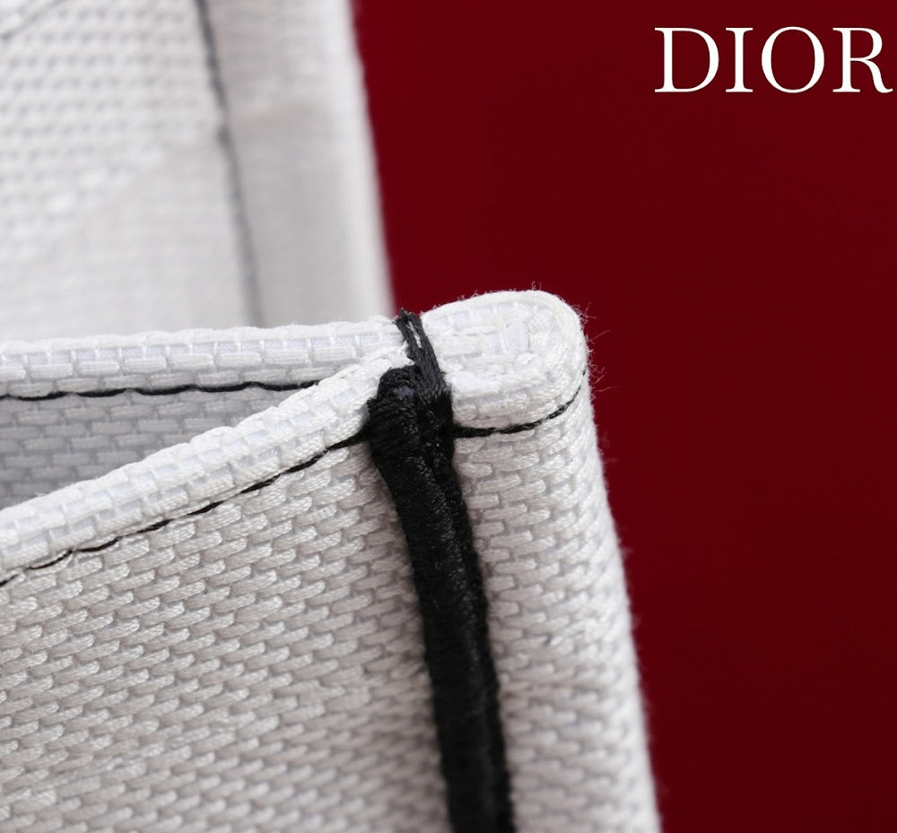 Dragons BagsDiorn Luxury Bag --116158