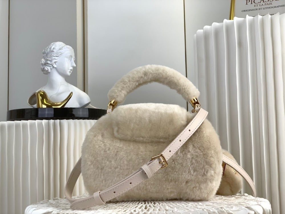 Dragons Bags ln Luxury Bag --95777
