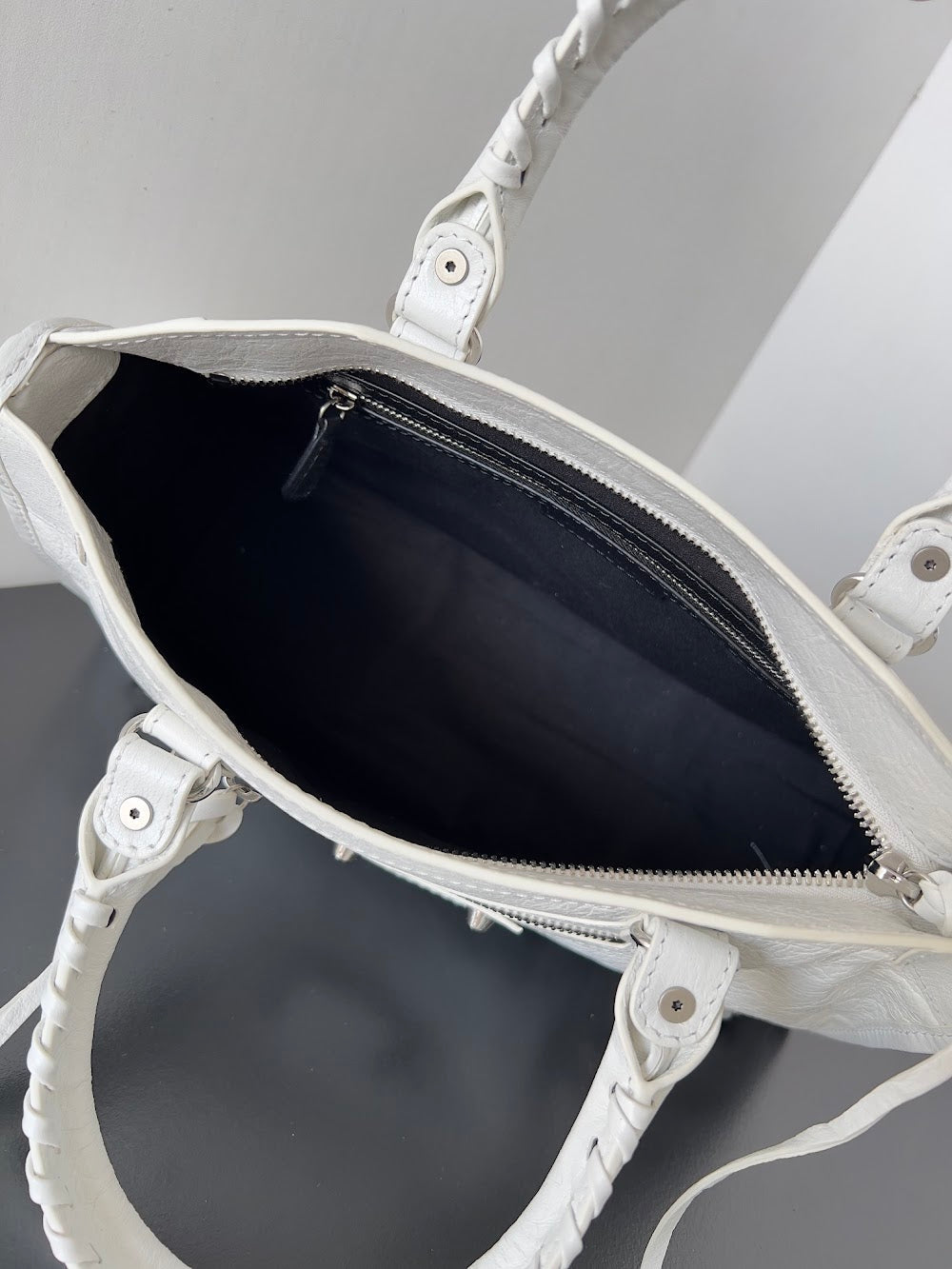 Dragons Bags Balenciaga Luxury Bag --111177