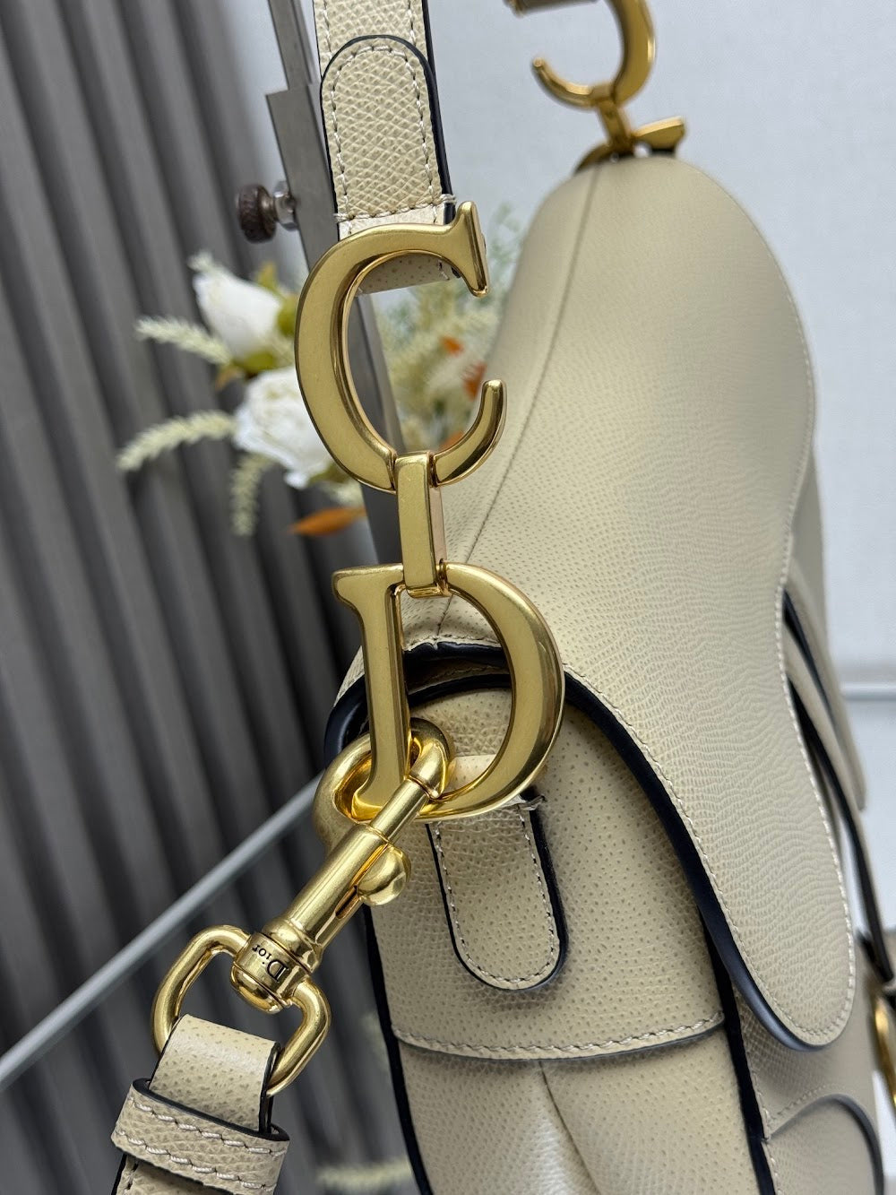 Dragons BagsDiorn Luxury Bag --115262