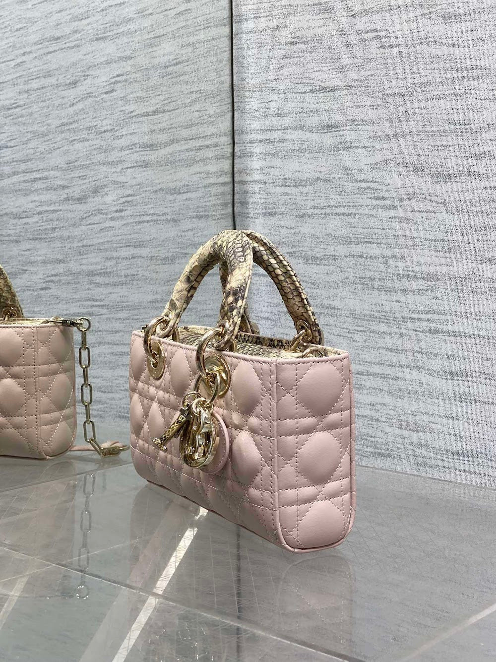 Dragons BagsDiorn Luxury Bag --115349