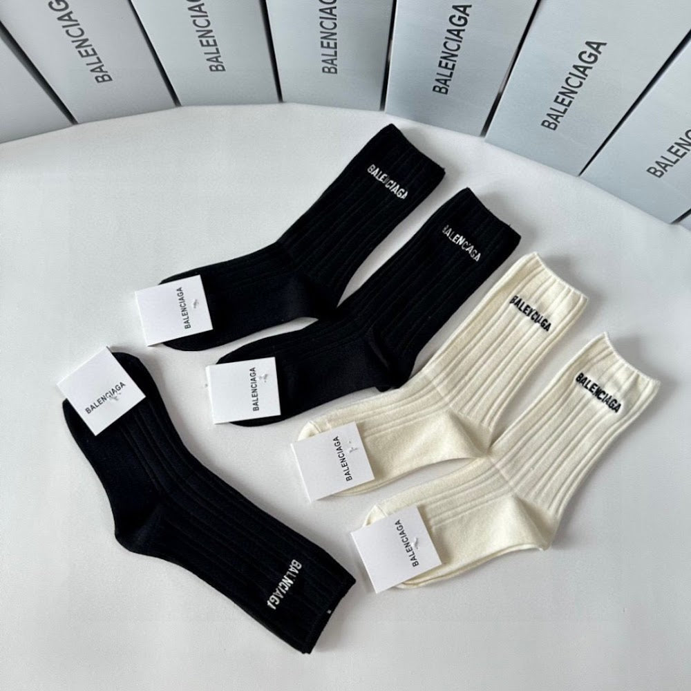Dragons Bags Premium Luxury Socks --98019