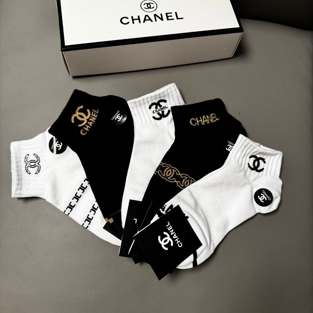 Dragons Bags Premium Luxury Socks --98397