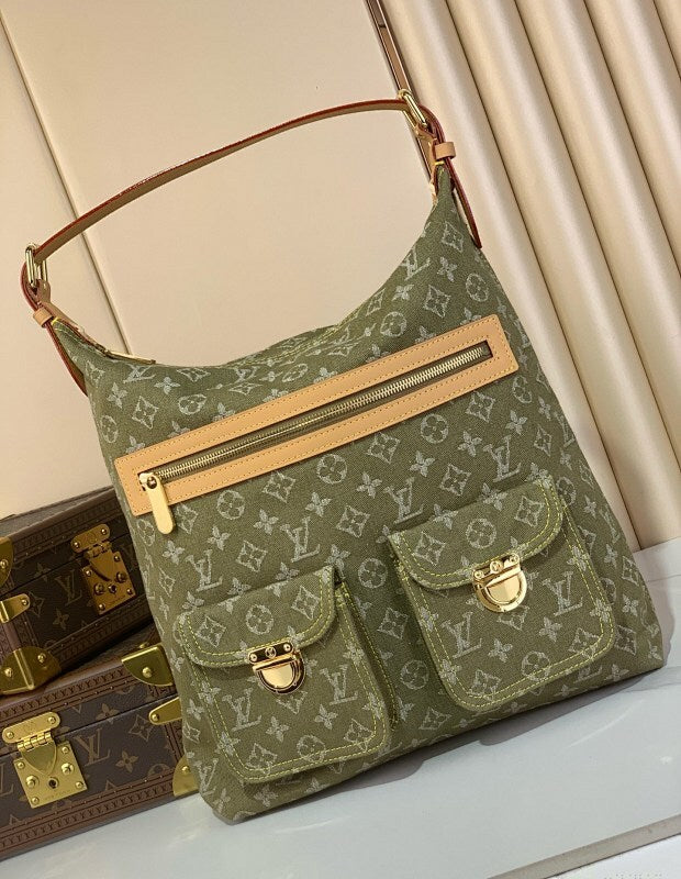 Dragons Bags ln Luxury Bag --69748